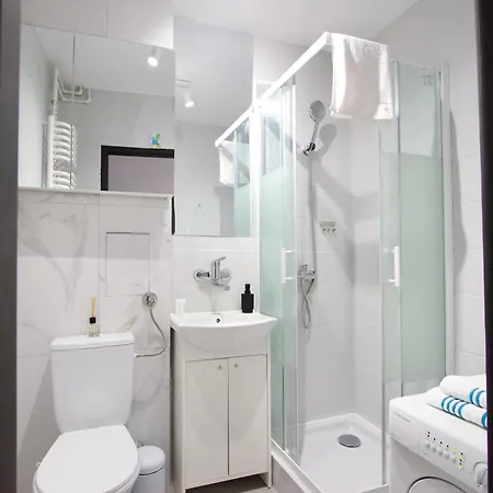 Mp Rent - Przytulnie Na Marzanny 3, Blisko Lotniska&business Center,travellerrevawards2024